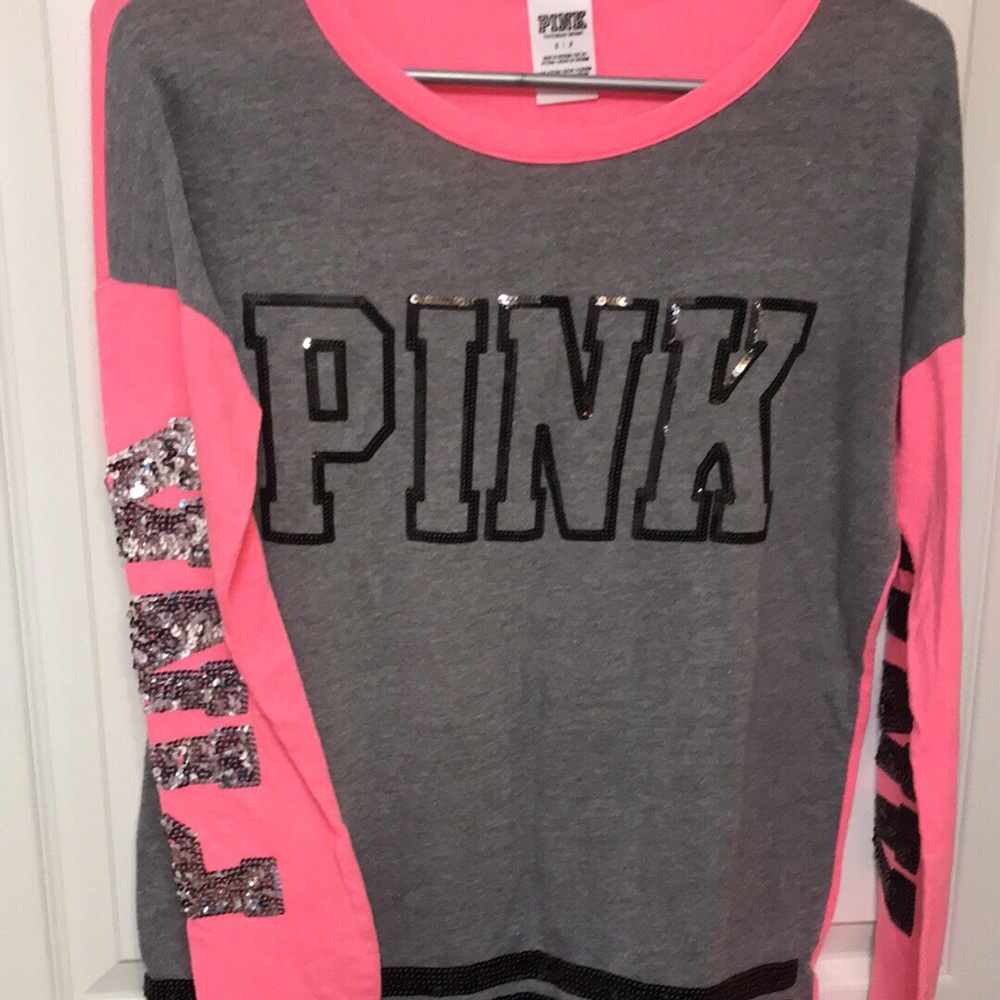 VS PINK shirt